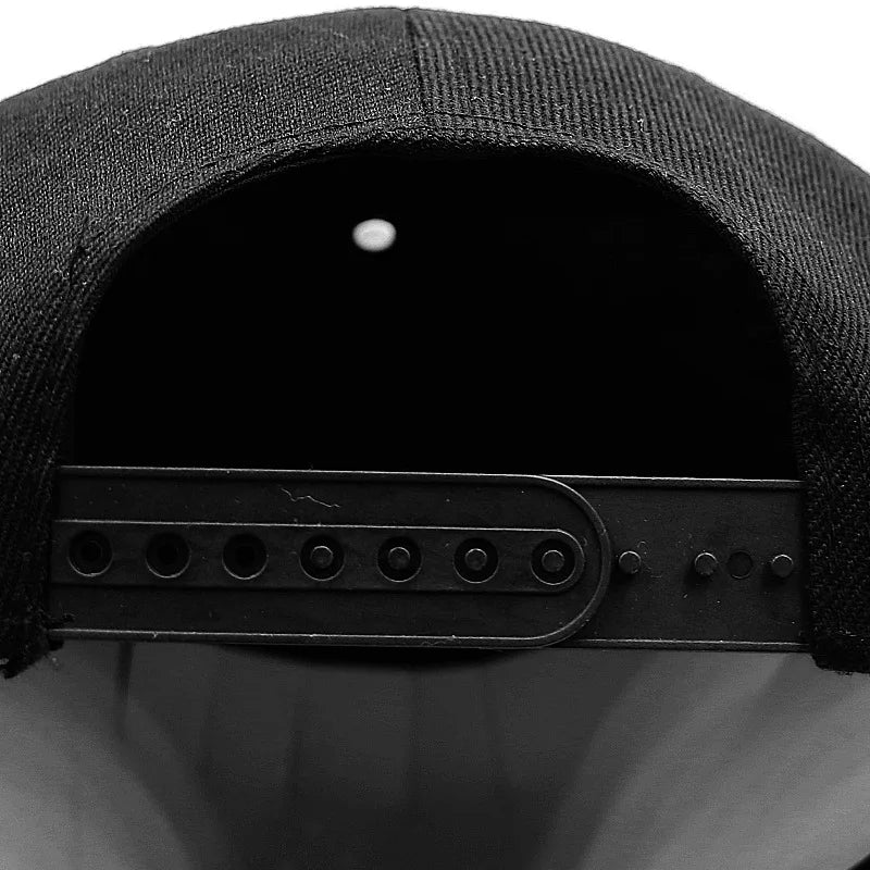 Hip Hop Street Dance Flat Brim Cap – Five-Row Plastic Rivets Bboy Baseball Hat for Men