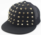 Unisex Flat-Brim Snapback Cap – Hip Hop Baseball Hat with Rivet Detail & Mesh Visor