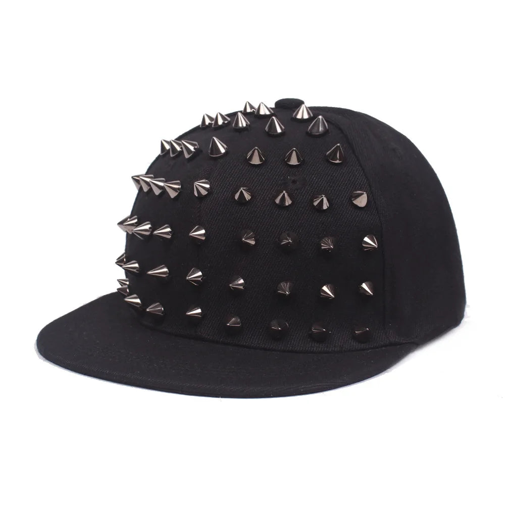 Unisex Flat-Brim Snapback Cap – Hip Hop Baseball Hat with Rivet Detail & Mesh Visor