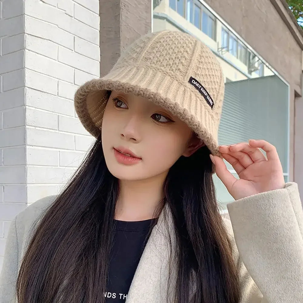 Thick Knitted Bucket Hat for Women – Warm Fisherman Beanie, Cold-Proof Casual Panama Cap for Fall & Winter”