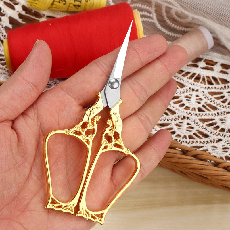 Retro Stainless Steel Tailor Scissors – Crane-Shaped Small Embroidery & Cross-Stitch Scissors for DIY Crafts and Home Use