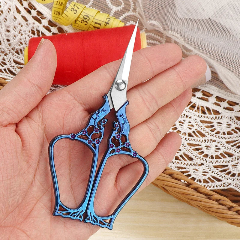 Retro Stainless Steel Tailor Scissors – Crane-Shaped Small Embroidery & Cross-Stitch Scissors for DIY Crafts and Home Use